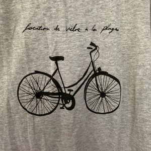 Old Navy loose grey tank with bicycle